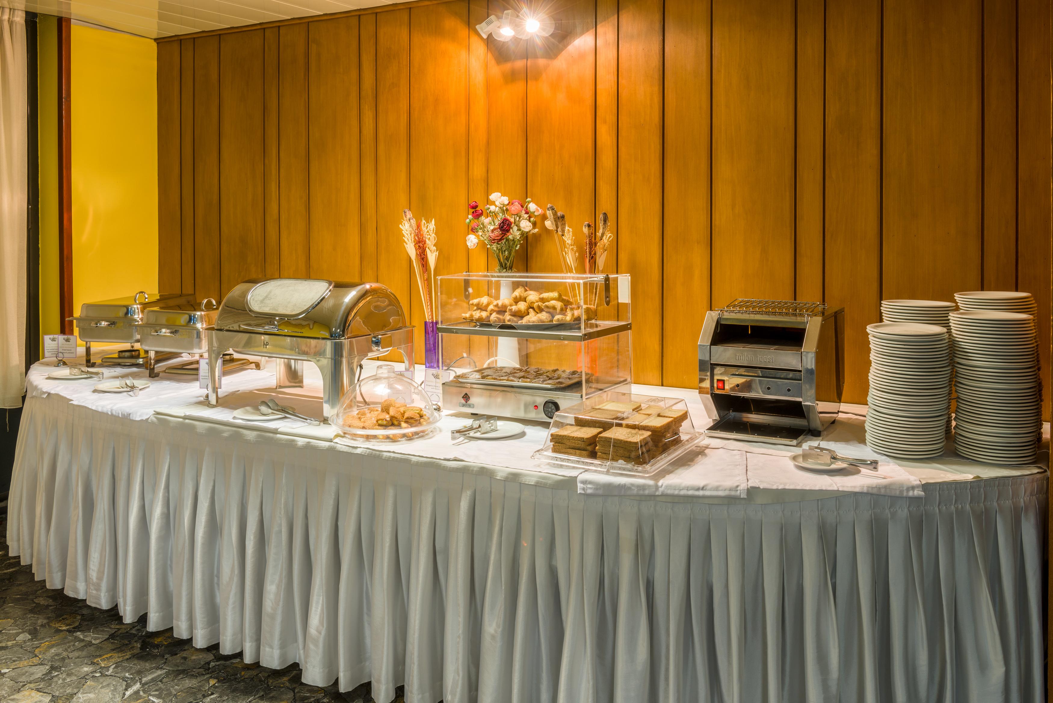 Queen Olga Hotel Салоники Экстерьер фото