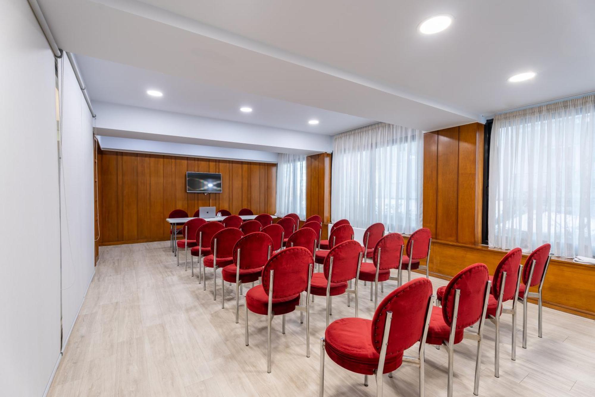 Queen Olga Hotel Салоники Экстерьер фото