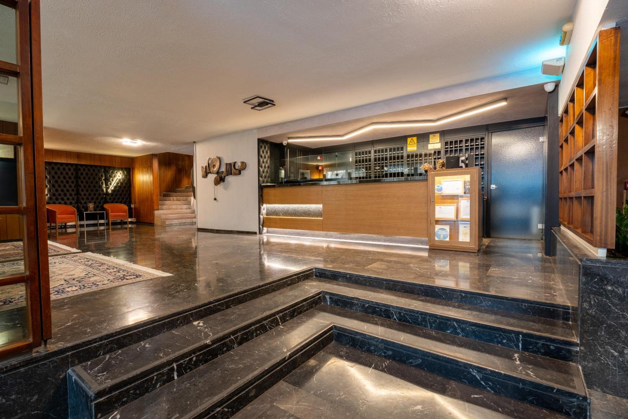 Queen Olga Hotel Салоники Экстерьер фото