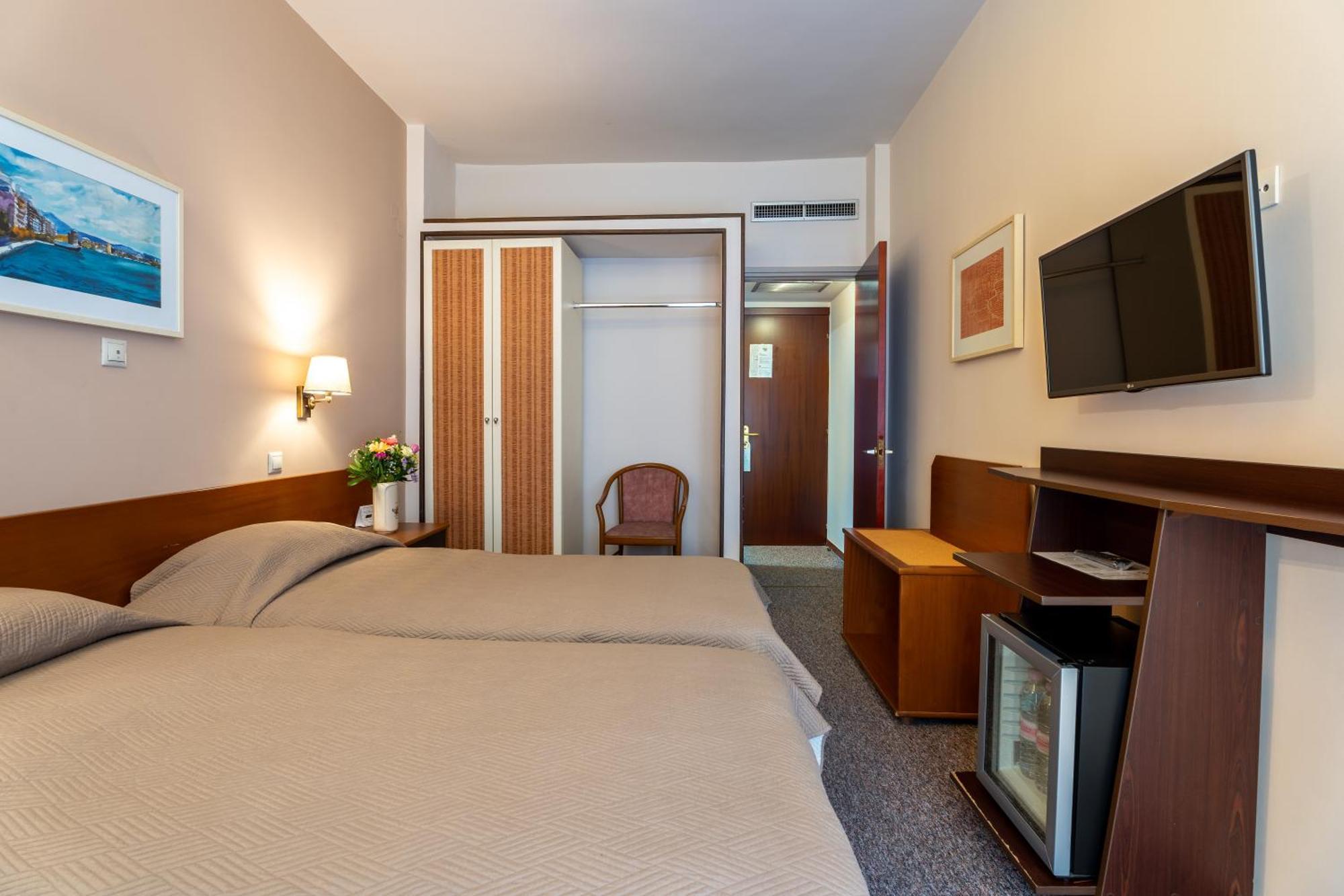 Queen Olga Hotel Салоники Экстерьер фото