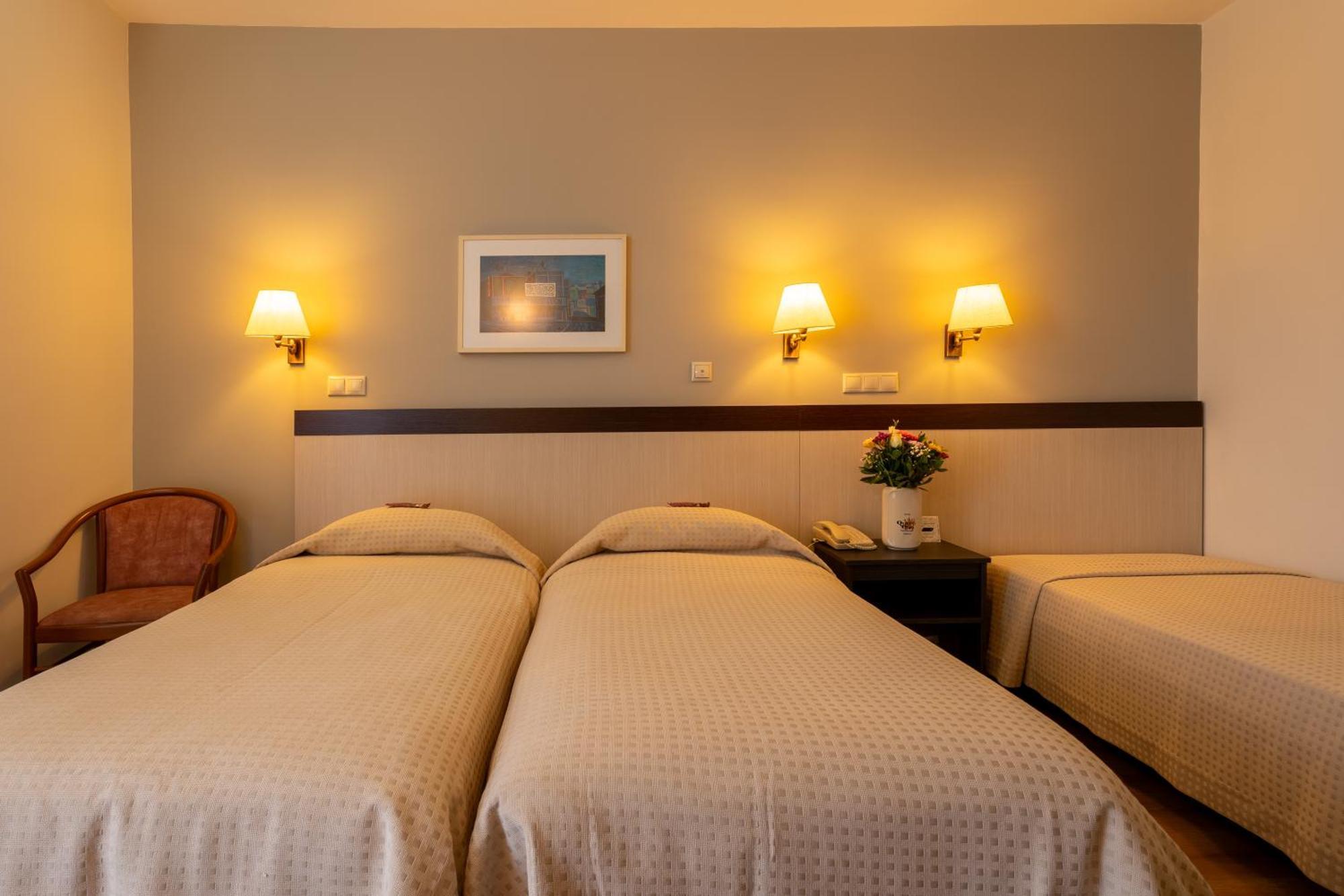 Queen Olga Hotel Салоники Экстерьер фото