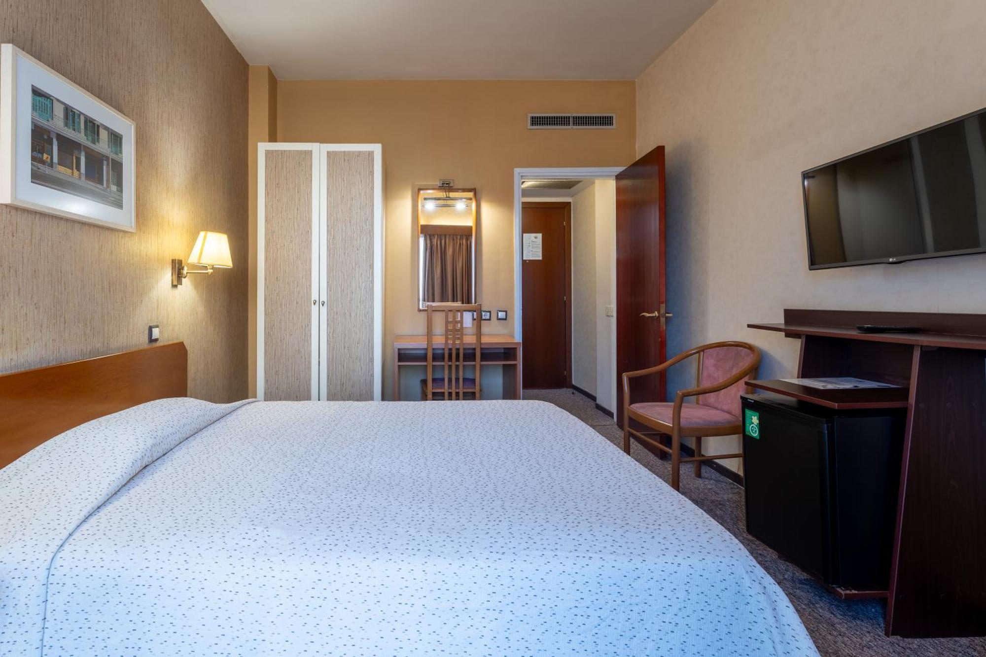 Queen Olga Hotel Салоники Экстерьер фото